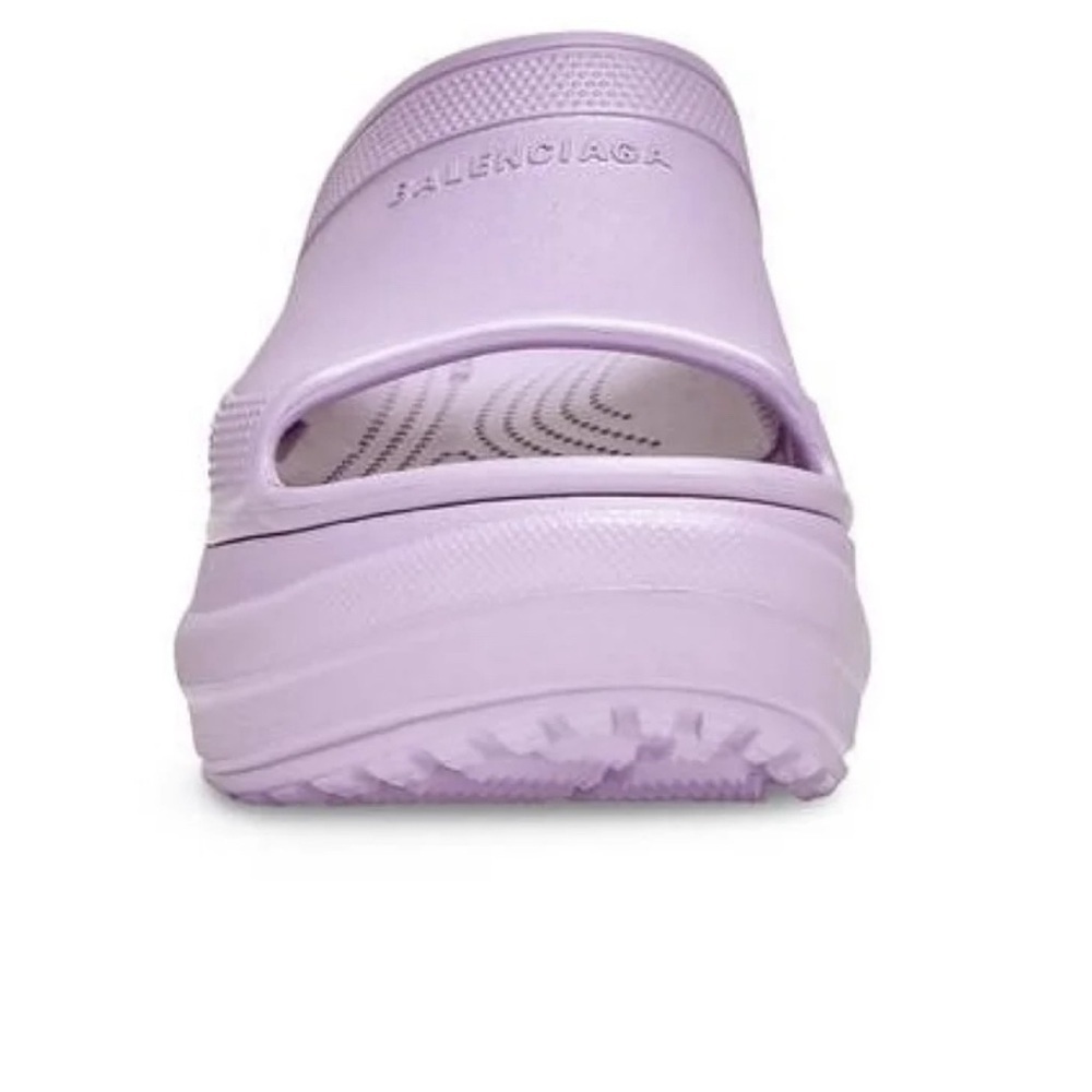 BALENCIAGA X Pool CROCS™ - Picture 2 of 9